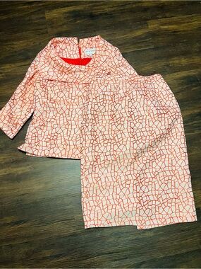EUC Lily & Taylor Red & White 2 Piece Suit Sz 12